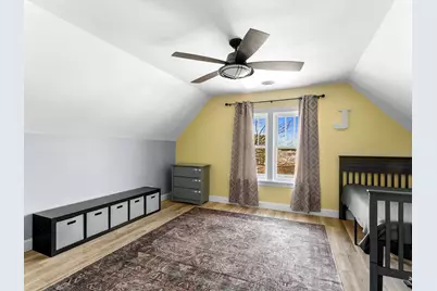 3202  Mirro Dr, Manitowoc, WI 54220 - Photo 34