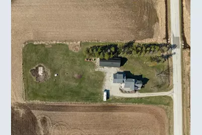3202  Mirro Dr, Manitowoc, WI 54220 - Photo 60