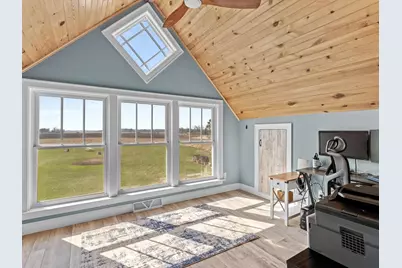 3202  Mirro Dr, Manitowoc, WI 54220 - Photo 28