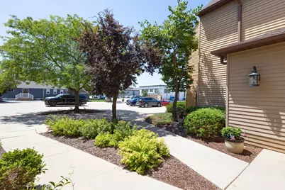 100  Main St #201, Pewaukee, WI 53072 - Photo 8
