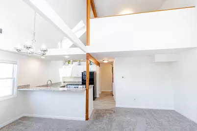 100  Main St #201, Pewaukee, WI 53072 - Photo 2