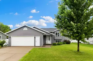 430 Lee Dr, West Salem, WI 54669 - Photo 4