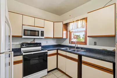 1801  Flett Ave, Racine, WI 53403 - Photo 18