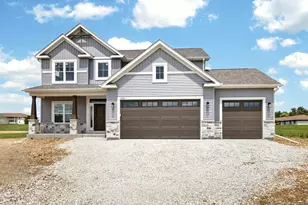2180 River Glen Way, Burlington, WI 53105 - Photo 2