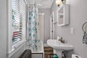 2867 N Fratney St, Milwaukee, WI 53212 - Photo 6