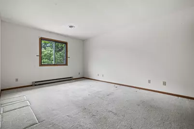 3220  Wood Rd #10, Racine, WI 53406 - Photo 10