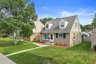 8129 W Burleigh St, Milwaukee, WI 53222 - Photo 22