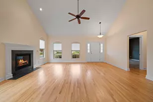 677 Cook St, Walworth, WI 53184 - Photo 6