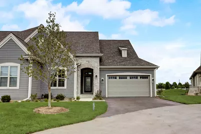 1614  Belmont Ln #35B, Oconomowoc, WI 53066 - Photo 1