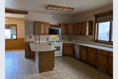 3738 E Plankinton Ave, Cudahy, WI 53110 - Photo 2