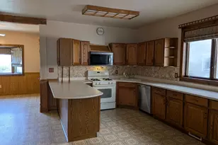 3738 E Plankinton Ave, Cudahy, WI 53110 - Photo 2