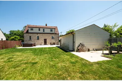5949 S 31st St, Greenfield, WI 53221 - Photo 34