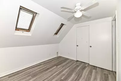 5949 S 31st St, Greenfield, WI 53221 - Photo 22