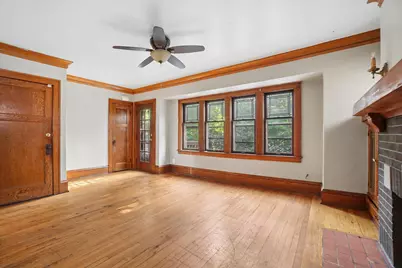 2605 N 49th St #2607, Milwaukee, WI 53210 - Photo 6