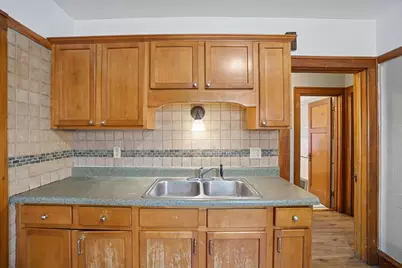 2605 N 49th St #2607, Milwaukee, WI 53210 - Photo 12