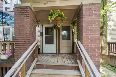 2605 N 49th St #2607, Milwaukee, WI 53210 - Photo 2