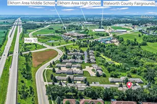 626 E Market St, Elkhorn, WI 53121 - Photo 38