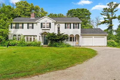 3814  Meadow Ln, Manitowoc, WI 54220 - Photo 2