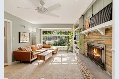 4765 N Cramer St, Whitefish Bay, WI 53211 - Photo 2
