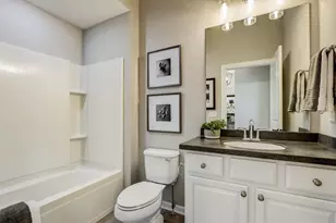 1612 Belmont Ln, Oconomowoc, WI 53066 - Photo 4