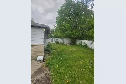 5371 N 61st St, Milwaukee, WI 53218 - Photo 4