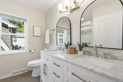 336 E Lake View Ave, Whitefish Bay, WI 53217 - Photo 26