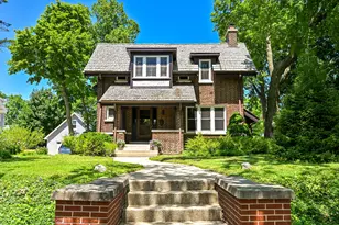 2524 E Menlo Blvd, Shorewood, WI 53211 - Photo 40
