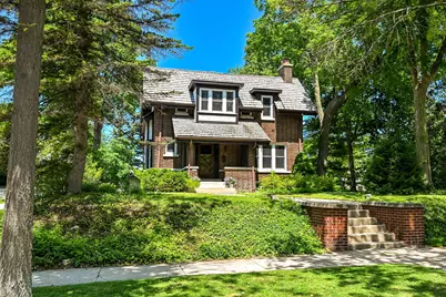2524 E Menlo Blvd, Shorewood, WI 53211 - Photo 38