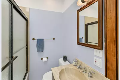 2524 E Menlo Blvd, Shorewood, WI 53211 - Photo 28
