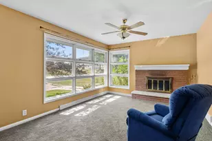 1421 N 5th St, Manitowoc, WI 54220 - Photo 2