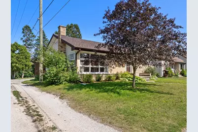 1421 N 5th St, Manitowoc, WI 54220 - Photo 22