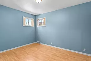 1421 N 5th St, Manitowoc, WI 54220 - Photo 6