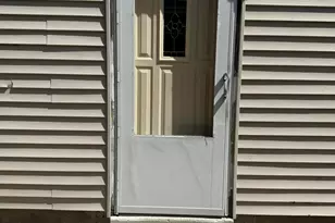 3631 S 82nd St, Milwaukee, WI 53220 - Photo 4