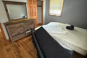 3631 S 82nd St, Milwaukee, WI 53220 - Photo 10