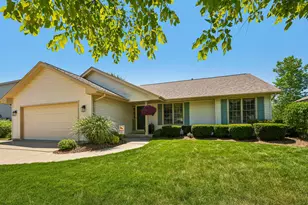 1131 E Sommers Dr, Oak Creek, WI 53154 - Photo 2