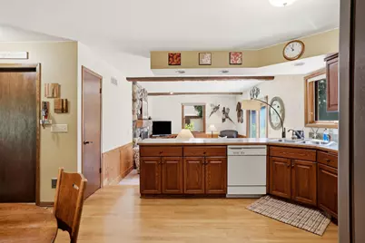 1291  Paradise Dr, Trenton, WI 53095 - Photo 8