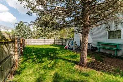 716  Fox Ln, Racine, WI 53185 - Photo 38