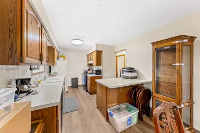 716  Fox Ln, Racine, WI 53185 - Photo 10