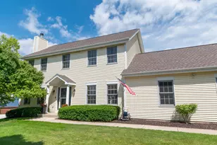 N65W13488 Lilly Creek Dr, Menomonee Falls, WI 53051 - Photo 2