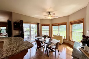W151N7299 Paseo Ln, Menomonee Falls, WI 53051 - Photo 10