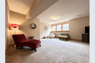 W151N7299  Paseo Ln, Menomonee Falls, WI 53051 - Photo 52