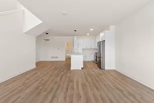 9378 S Alder Pl, Oak Creek, WI 53154 - Photo 10
