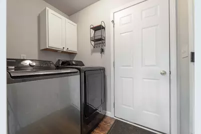1300  Conifer Ave, West Bend, WI 53090 - Photo 14
