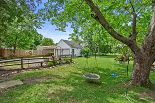 1016 Guthrie Rd, Waukesha, WI 53186 - Photo 26