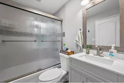 217 S Charles St, Waukesha, WI 53186 - Photo 24
