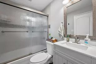 217 S Charles St, Waukesha, WI 53186 - Photo 24