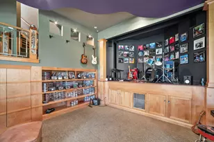 1704 E Juniper Way, Hartland, WI 53029 - Photo 70