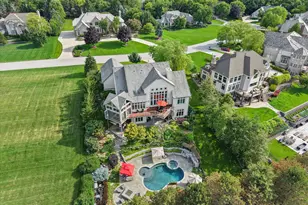 1704 E Juniper Way, Hartland, WI 53029 - Photo 108