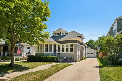 4324 N Woodburn St, Shorewood, WI 53211 - Photo 32