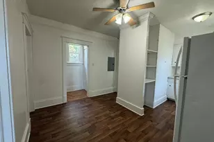 2451 S 9th St, Milwaukee, WI 53215 - Photo 10